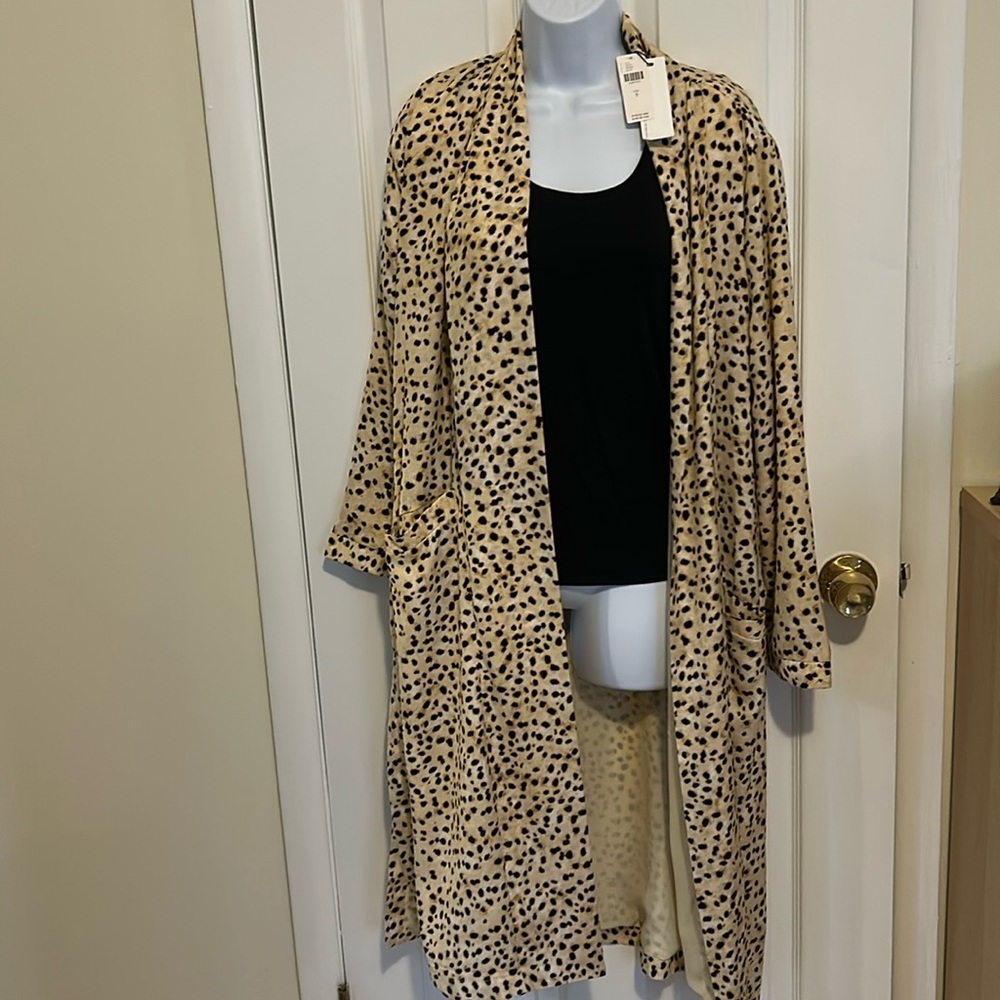 NWT cupcakes and cashmere cheetah animal print kimono duster